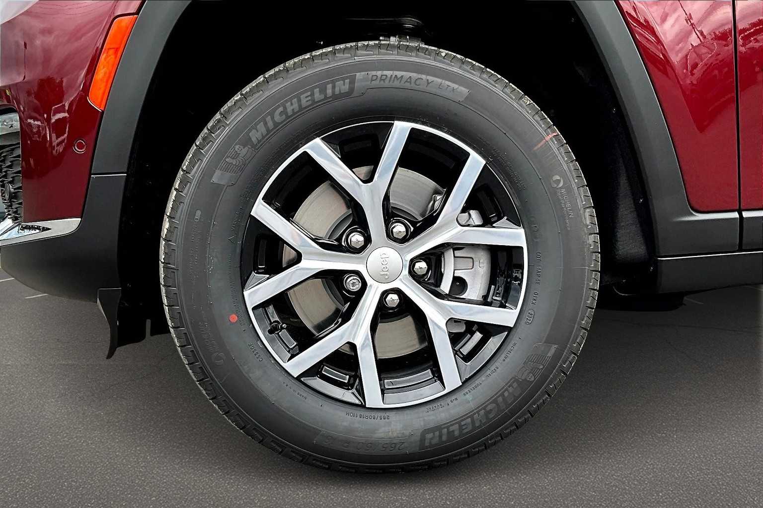 Thumbnail: 2025 Jeep Grand Cherokee - 8