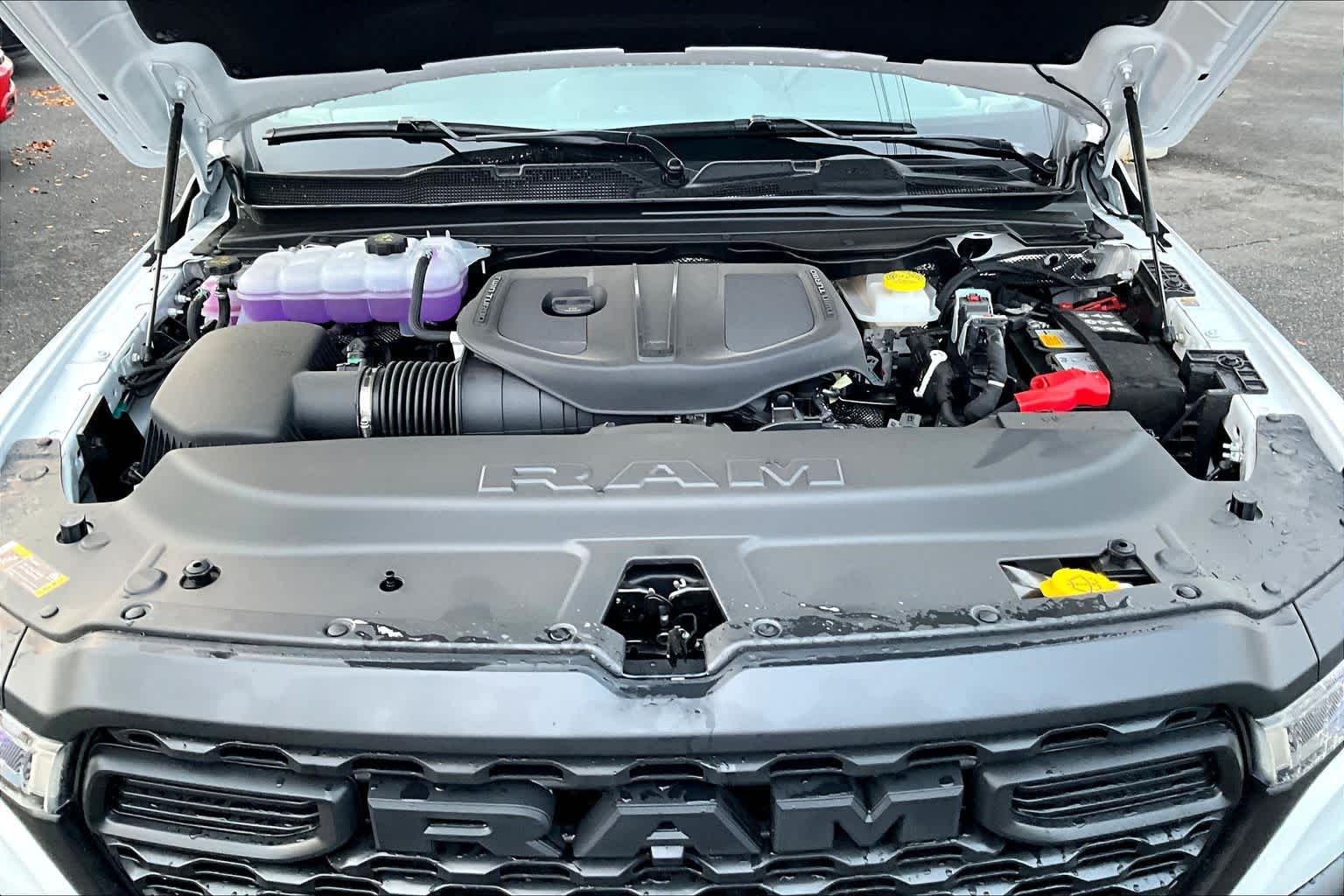 Thumbnail: 2025 RAM 1500 - 9