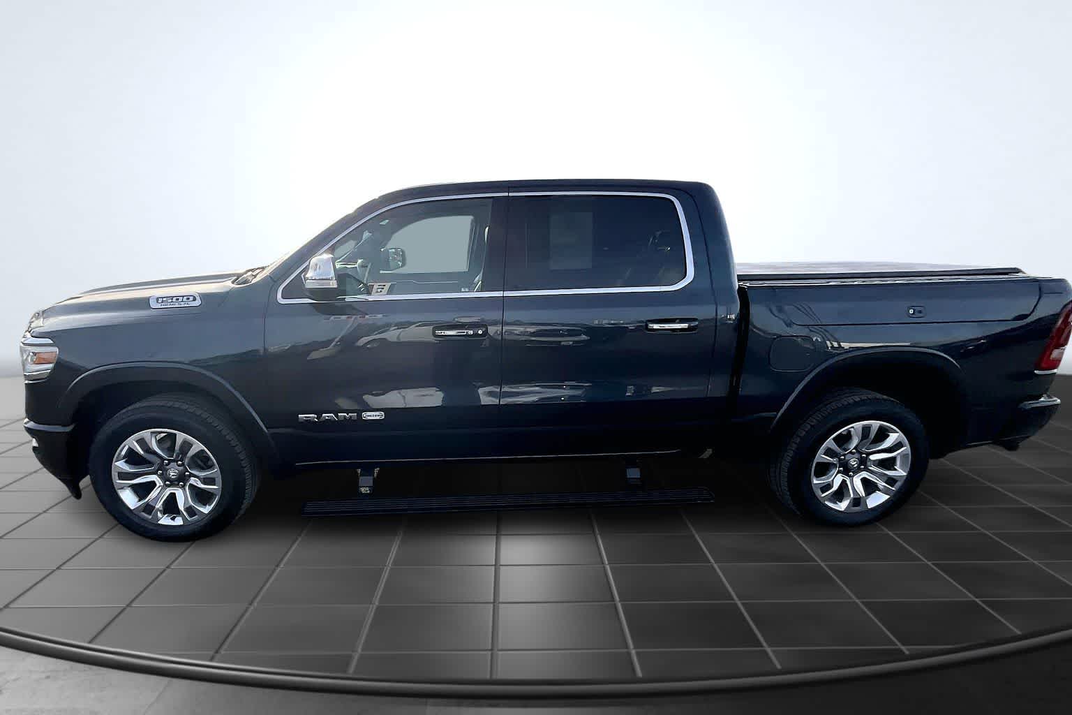 Thumbnail: 2022 RAM 1500 - 3