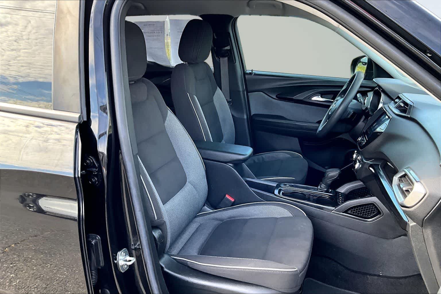 Thumbnail: 2023 Chevrolet TrailBlazer - 13