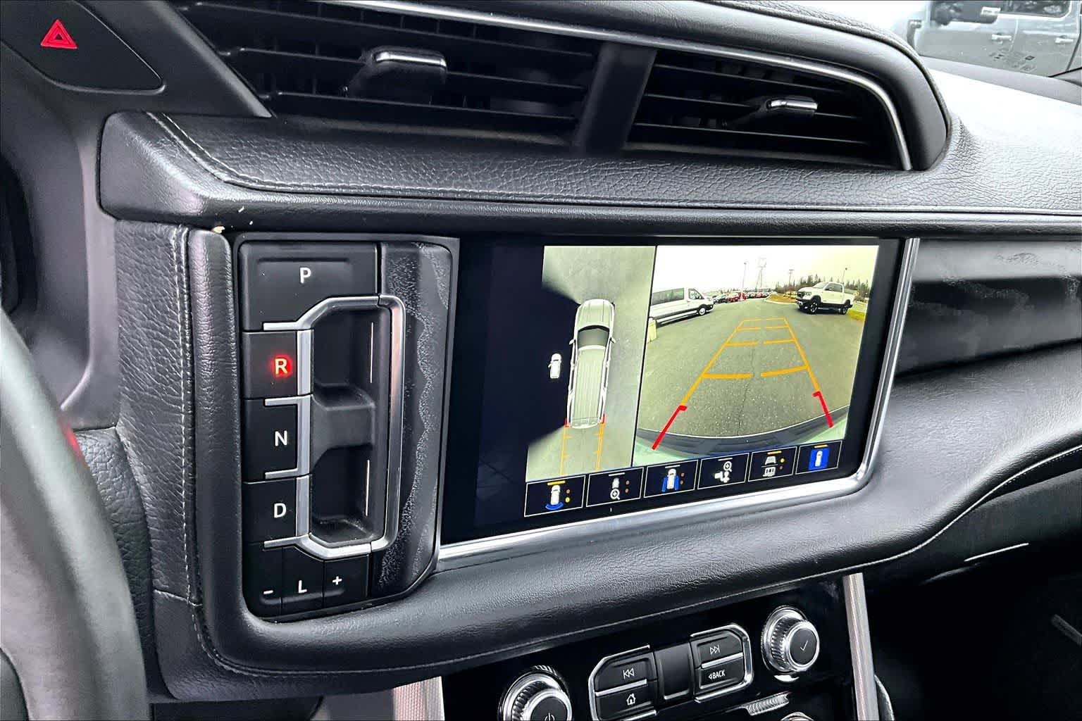 Thumbnail: 2024 GMC Yukon - 27