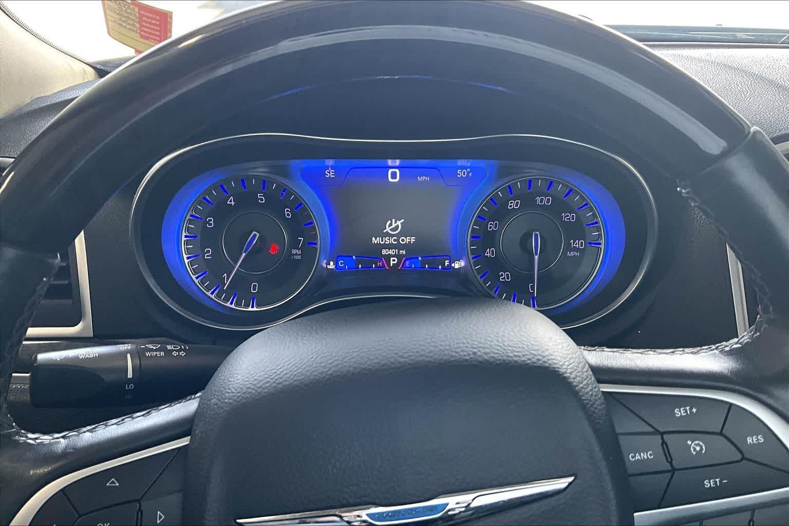 Thumbnail: 2020 Chrysler 300 - 18