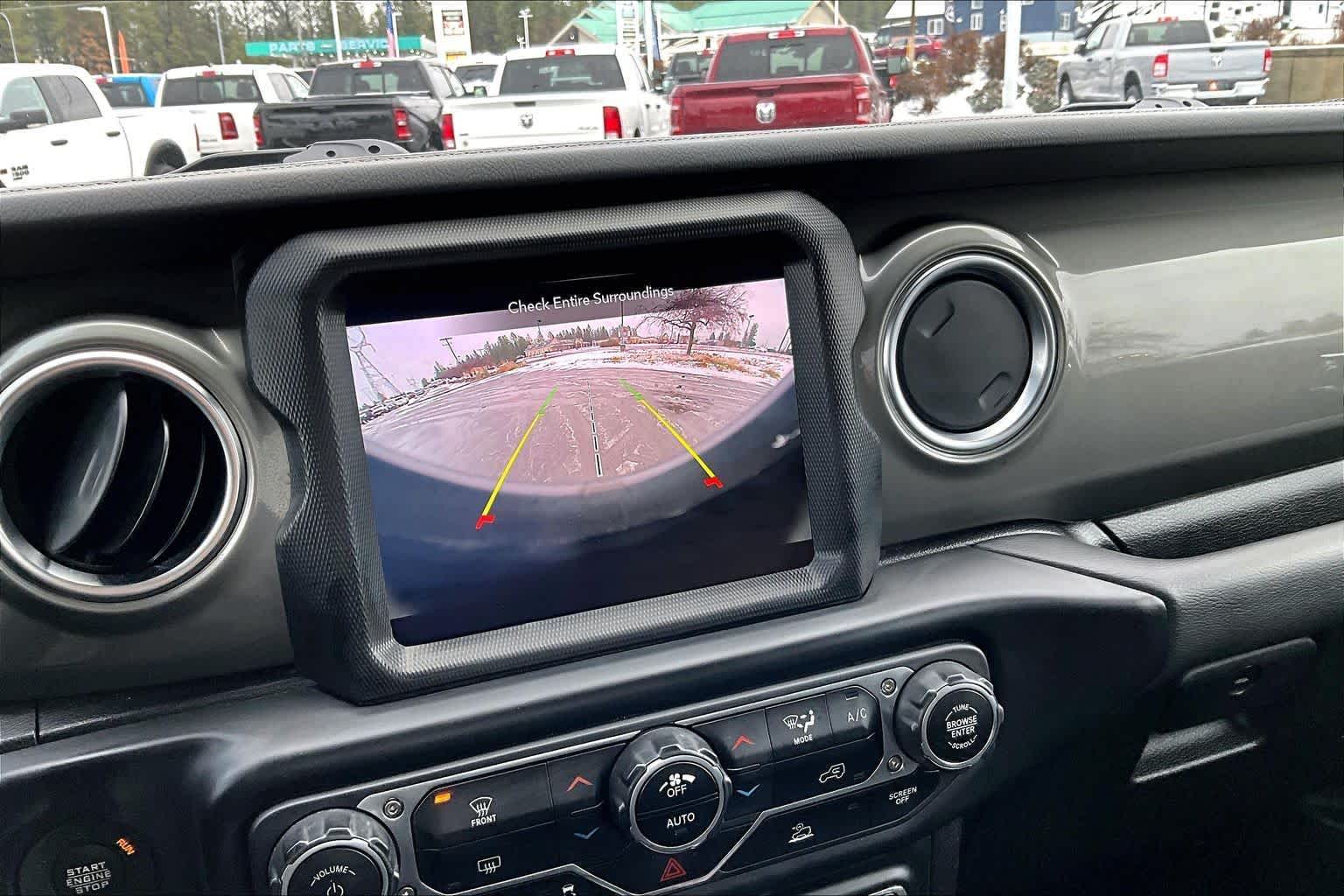 Thumbnail: 2023 Jeep Wrangler - 27