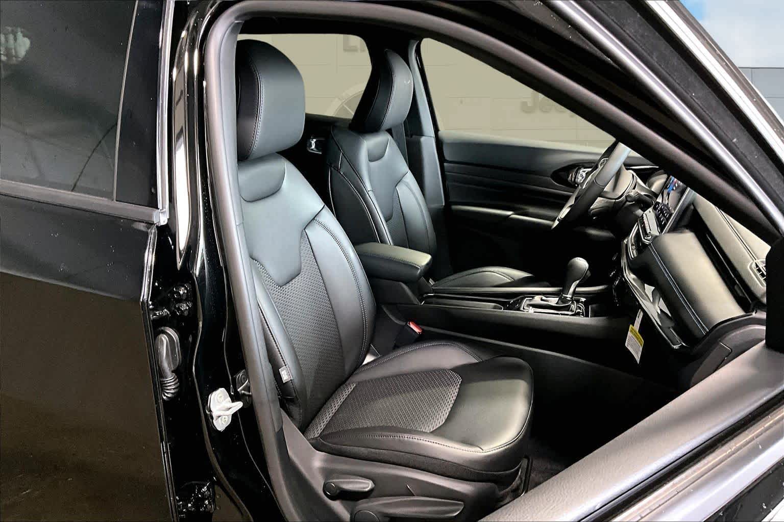 Thumbnail: 2026 Jeep Compass - 15