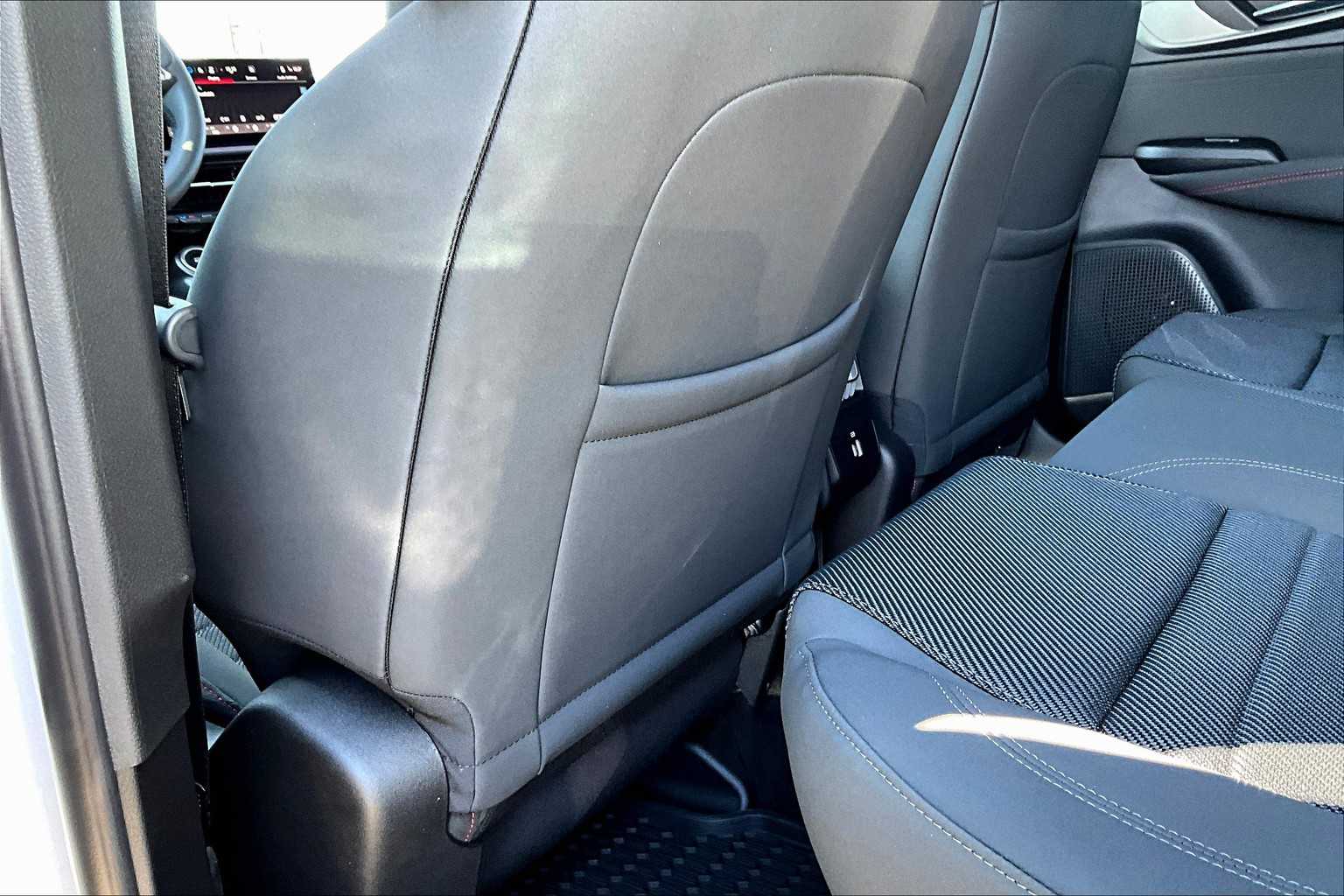 Thumbnail: 2025 Dodge Hornet - 12