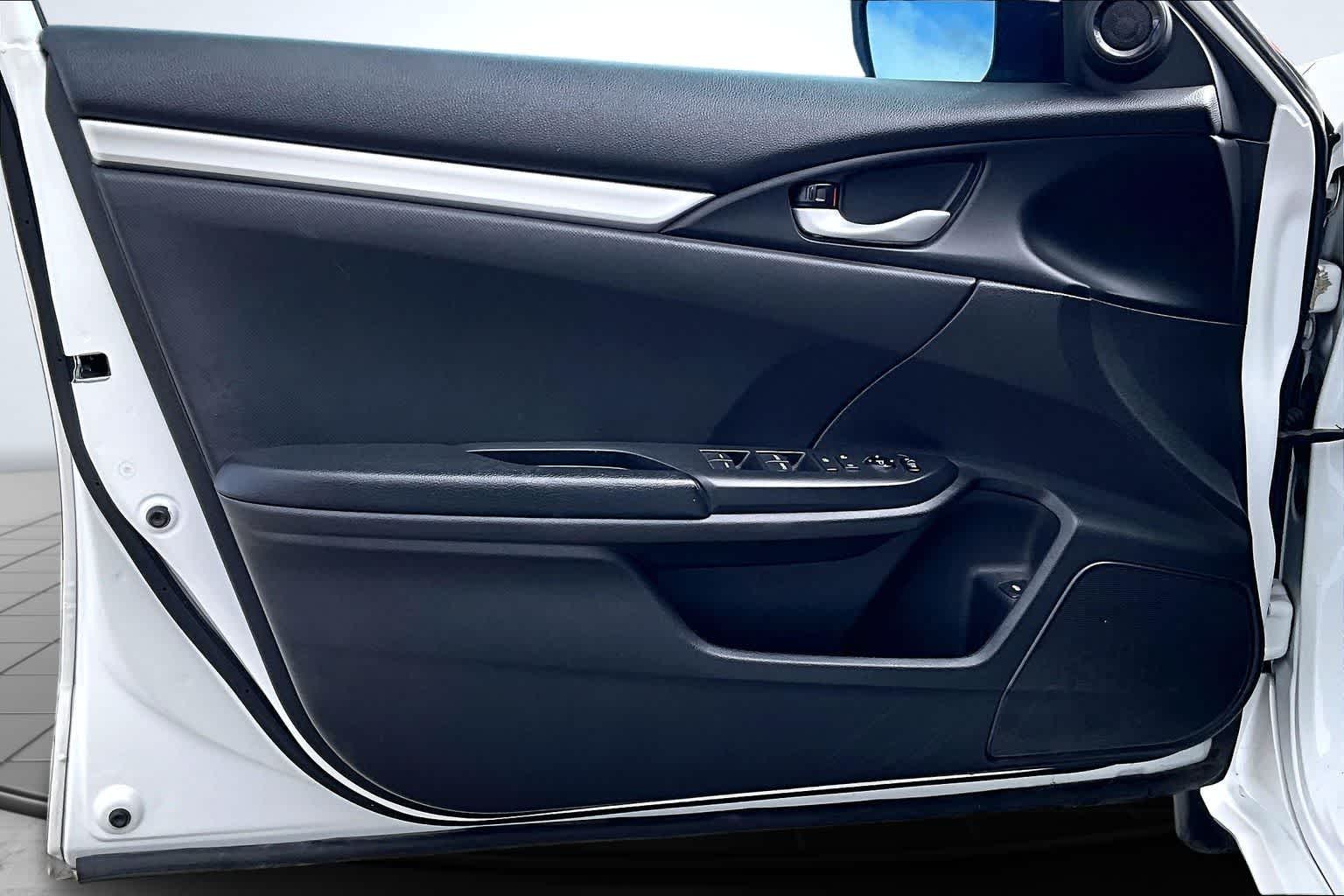 Thumbnail: 2019 Honda Civic - 28