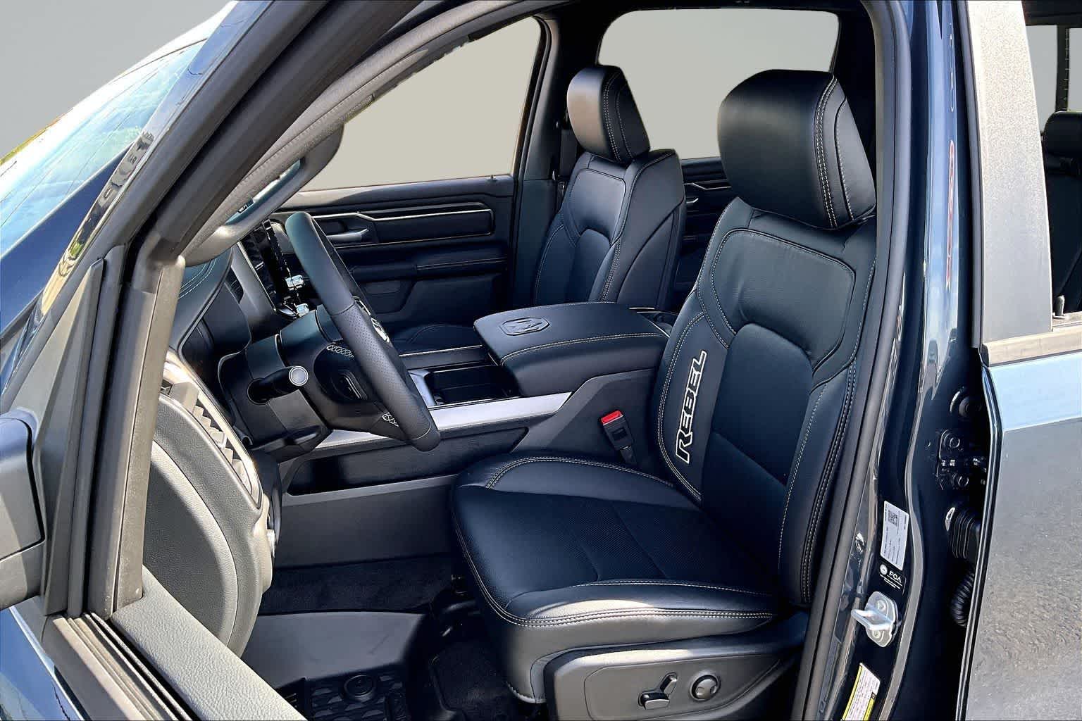 Thumbnail: 2026 RAM 1500 - 11