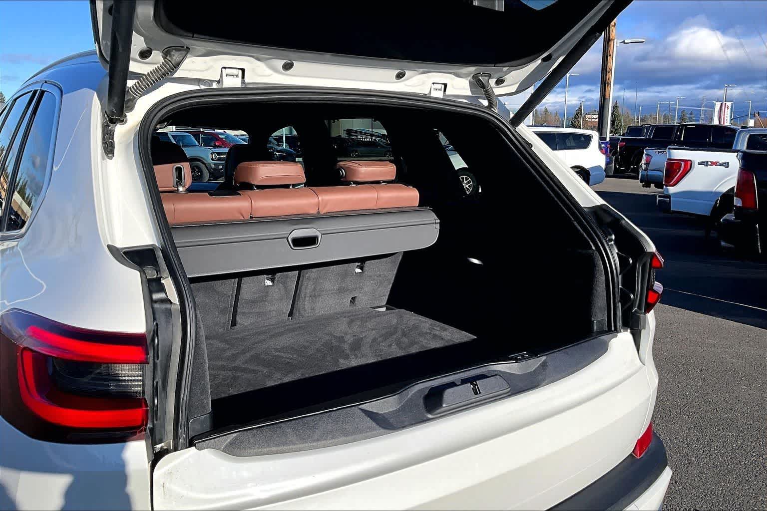 Thumbnail: 2021 BMW X5 - 19