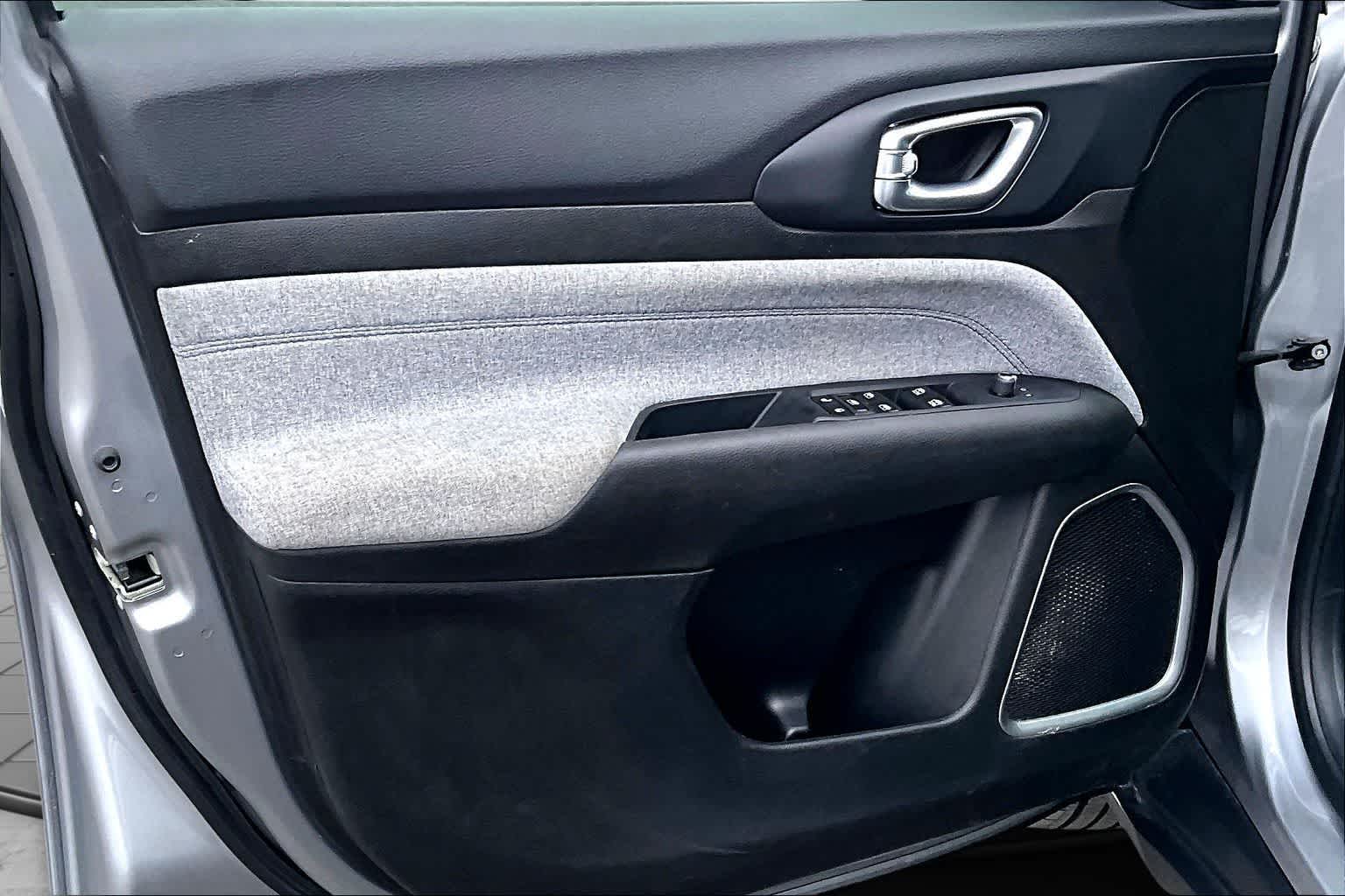 Thumbnail: 2024 Jeep Compass - 28