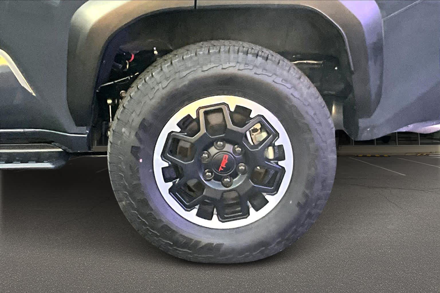 Thumbnail: 2025 Toyota 4Runner - 36