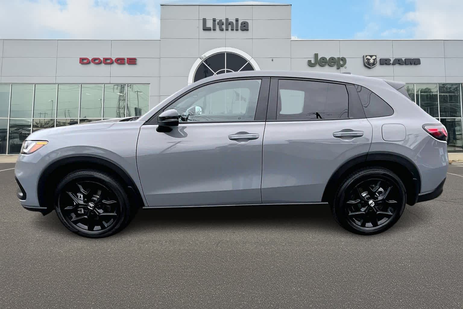 Thumbnail: 2025 Honda HR-V - 3