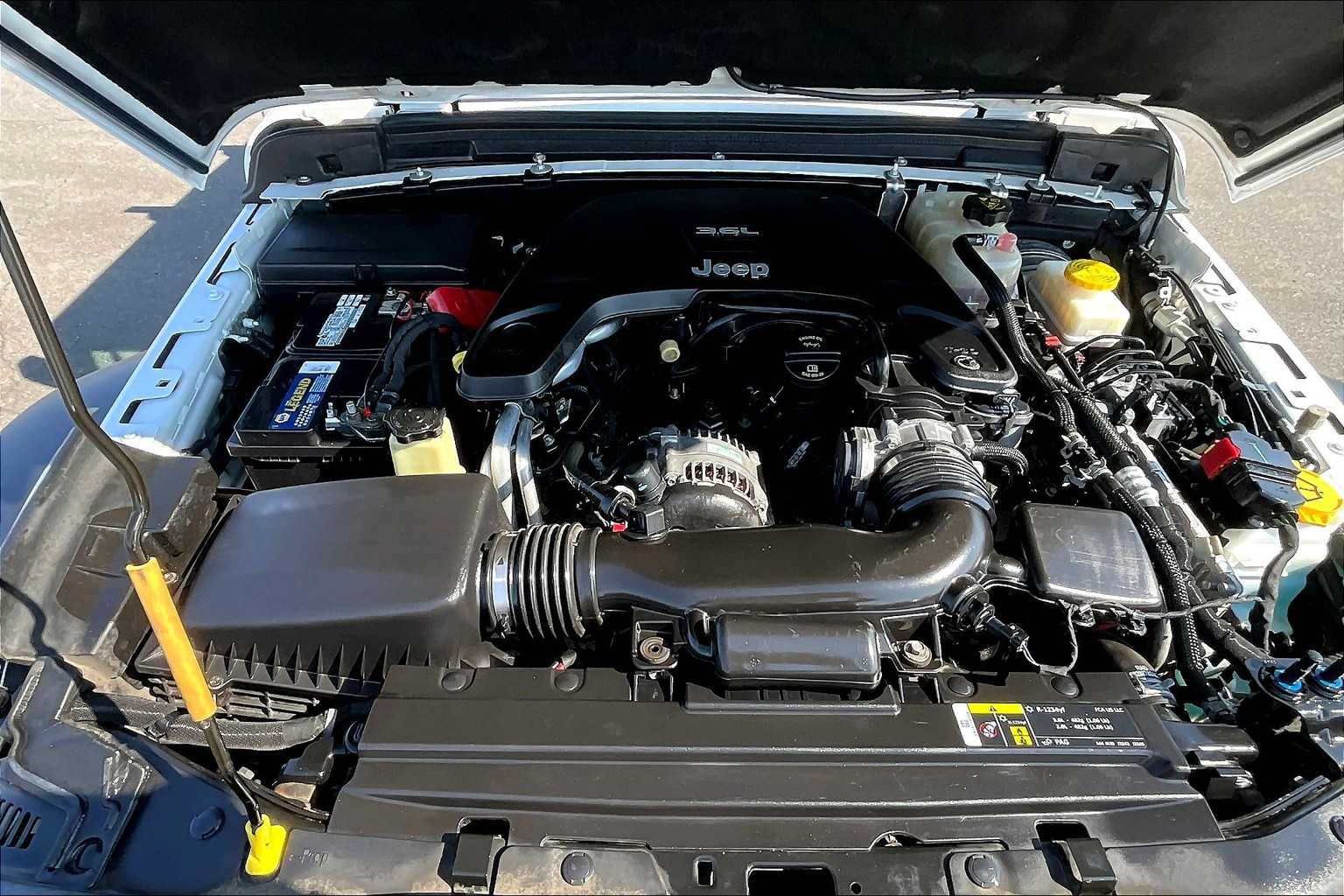 Thumbnail: 2018 Jeep Wrangler - 9