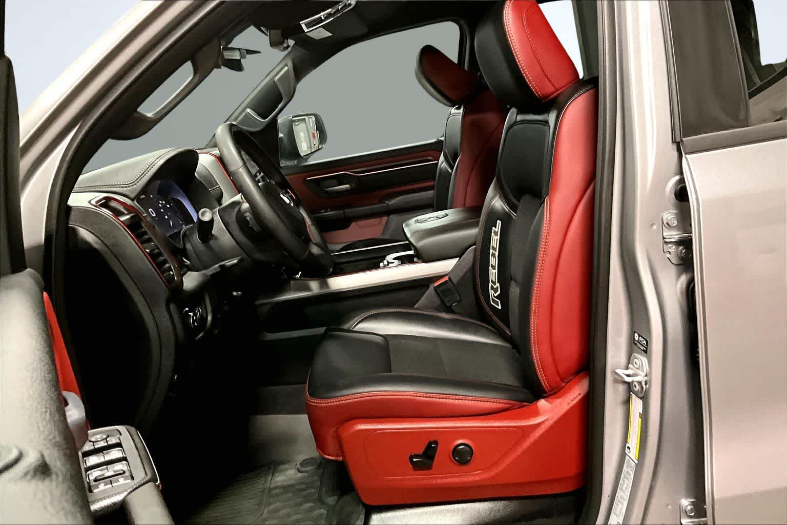 Thumbnail: 2025 RAM 1500 - 11