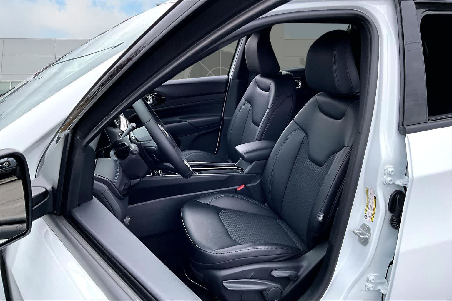 Thumbnail: 2026 Jeep Compass - 11