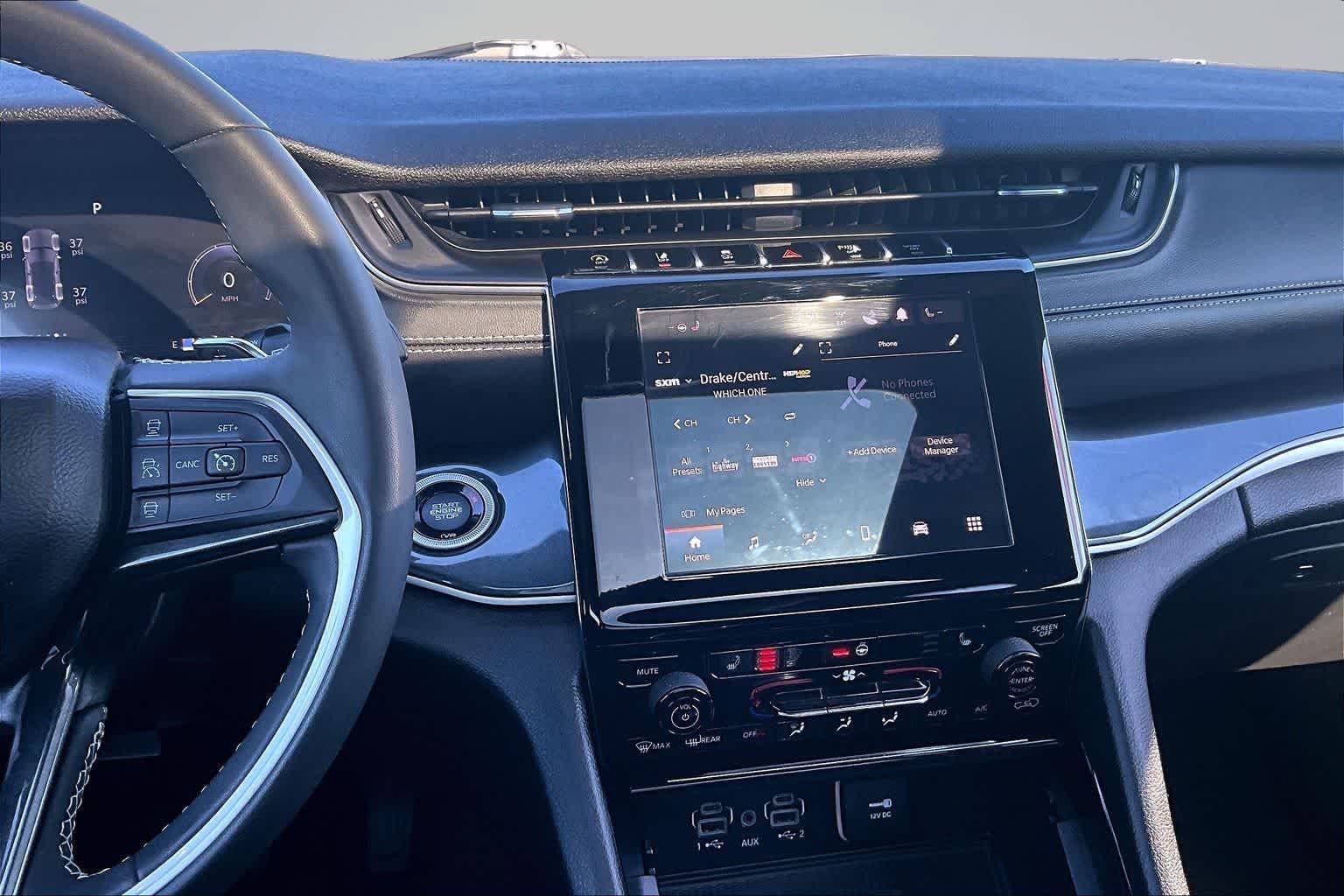 Thumbnail: 2023 Jeep Grand Cherokee - 16