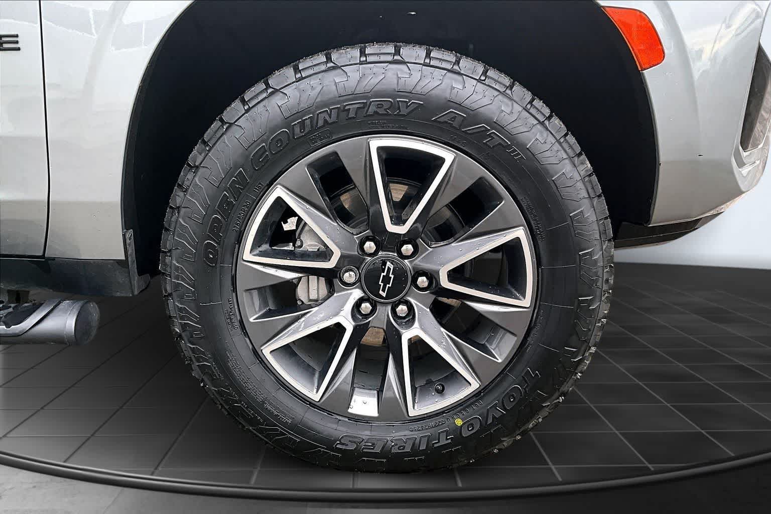 Thumbnail: 2024 Chevrolet Tahoe - 34