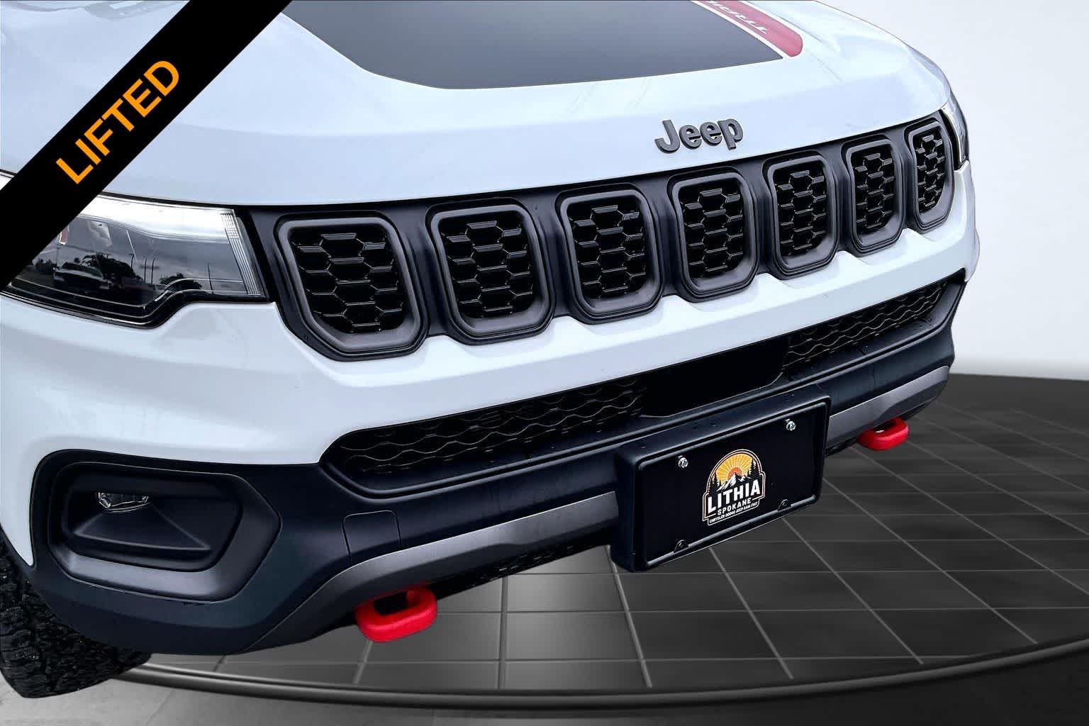 Thumbnail: 2024 Jeep Compass - 32