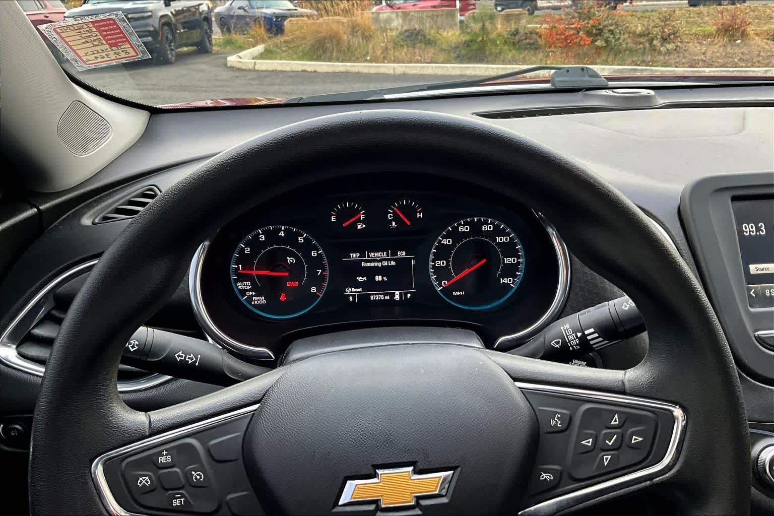 Thumbnail: 2018 Chevrolet Malibu - 18