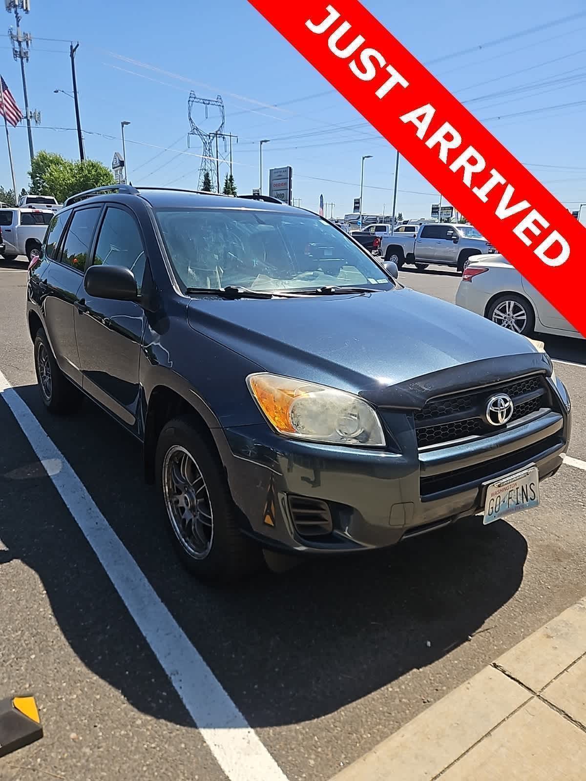 Thumbnail: 2011 Toyota RAV4 - 3
