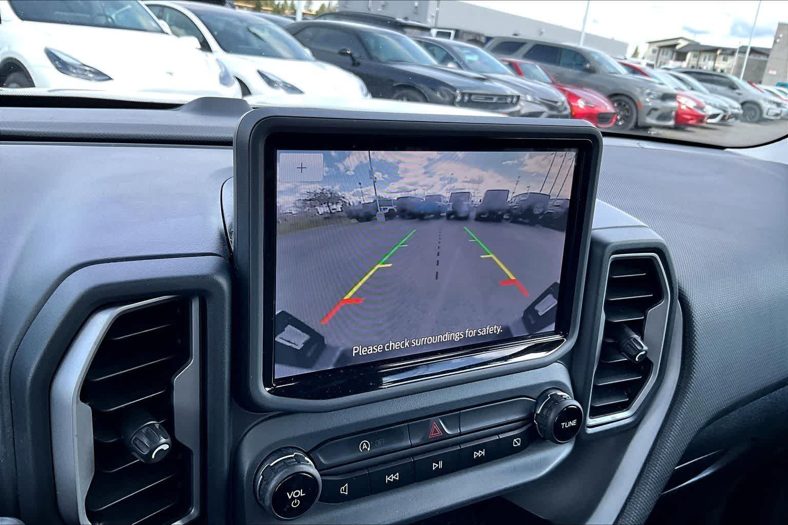 Thumbnail: 2021 Ford Bronco Sport - 27