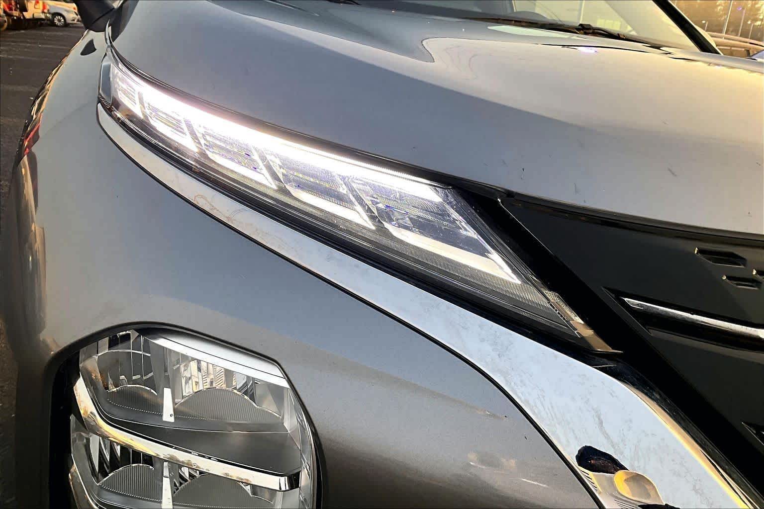 Thumbnail: 2024 Mitsubishi Outlander - 31