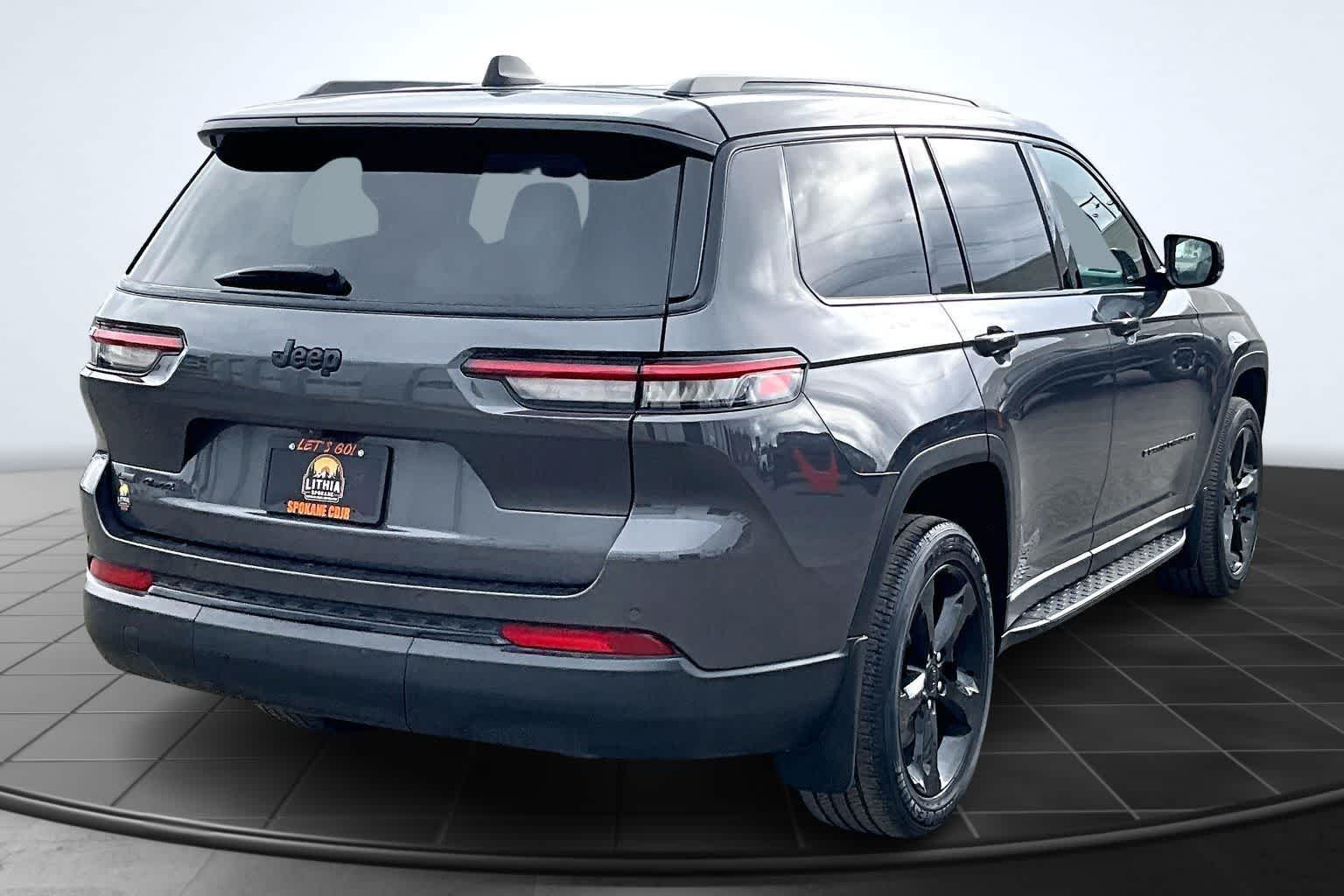 Thumbnail: 2023 Jeep Grand Cherokee L - 23