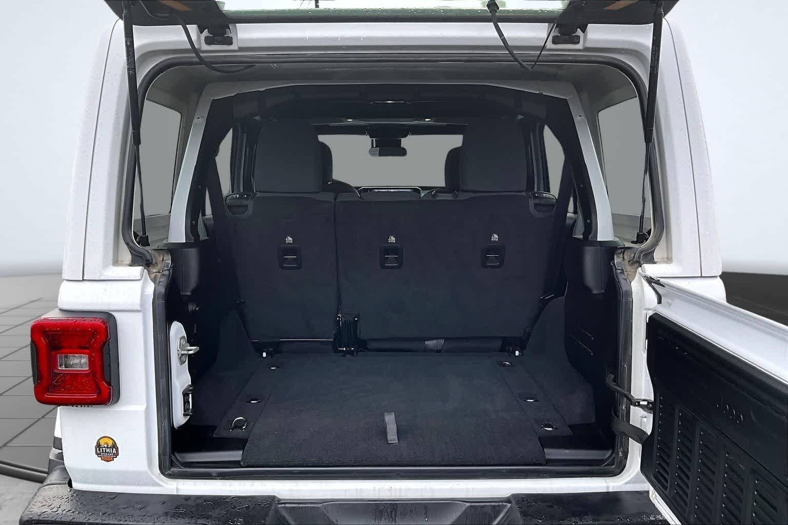 Thumbnail: 2024 Jeep Wrangler - 19