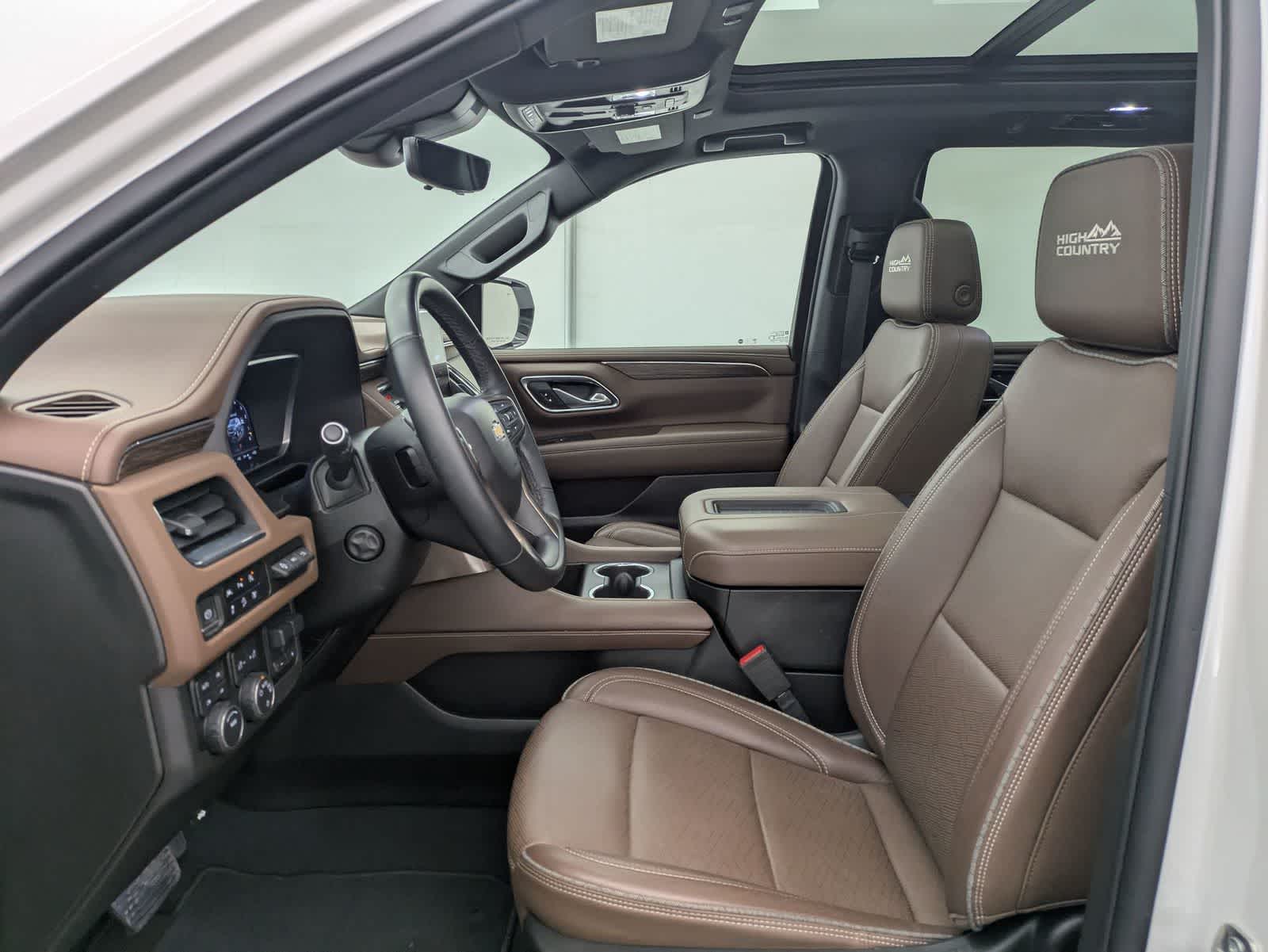 Thumbnail: 2023 Chevrolet Tahoe - 17