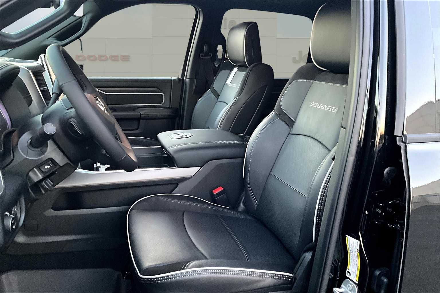 Thumbnail: 2026 RAM 3500 - 11