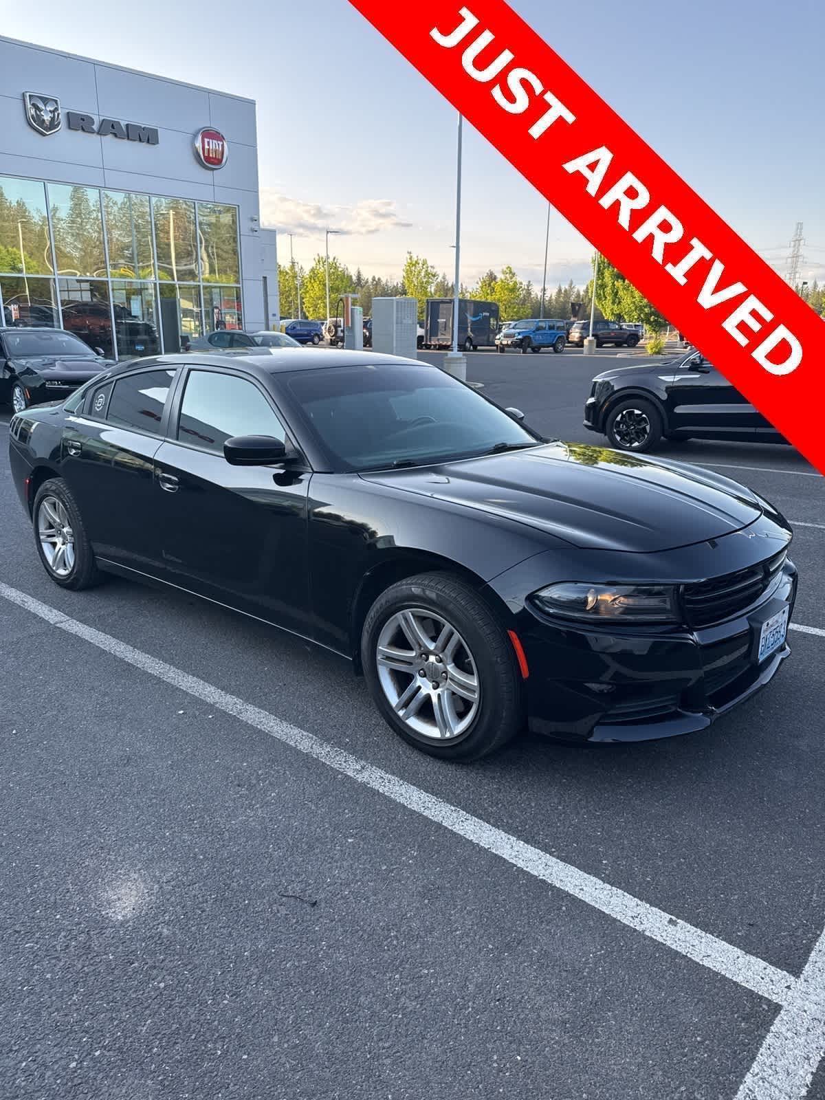 Thumbnail: 2017 Dodge Charger - 2