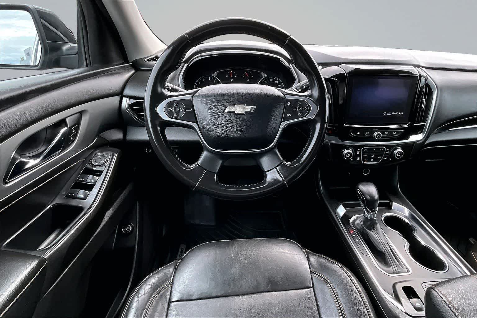 Thumbnail: 2021 Chevrolet Traverse - 15