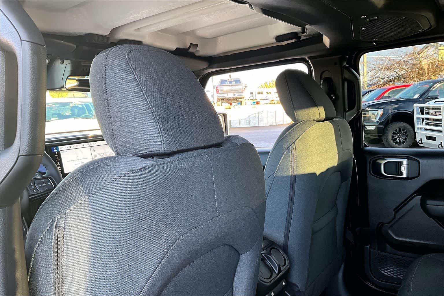 Thumbnail: 2026 Jeep Wrangler - 12