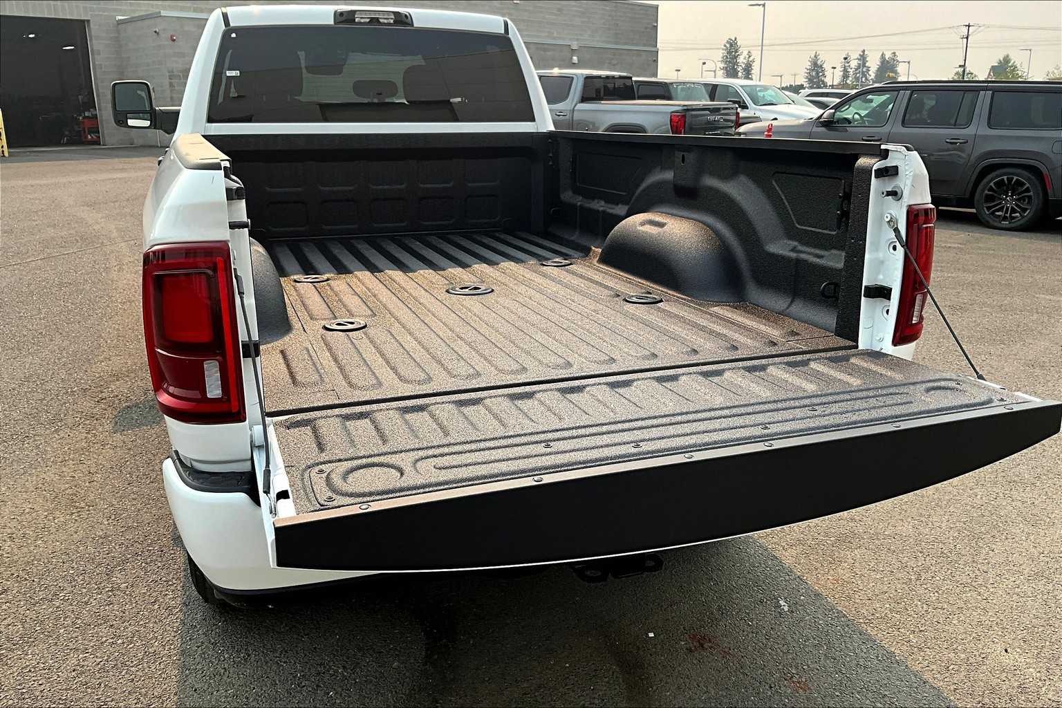 Thumbnail: 2026 RAM 3500 - 19