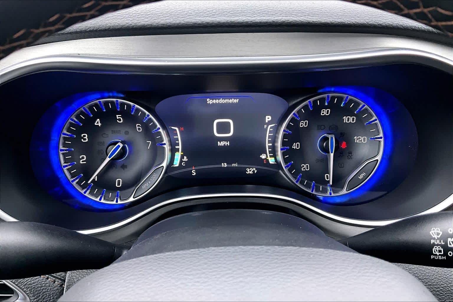 Thumbnail: 2026 Chrysler Pacifica - 19