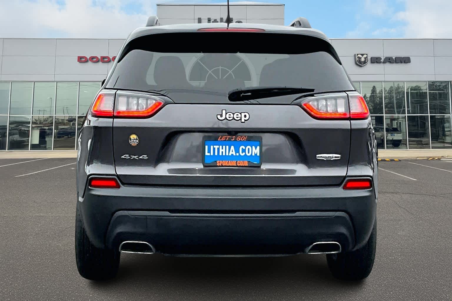 Thumbnail: 2022 Jeep Cherokee - 5