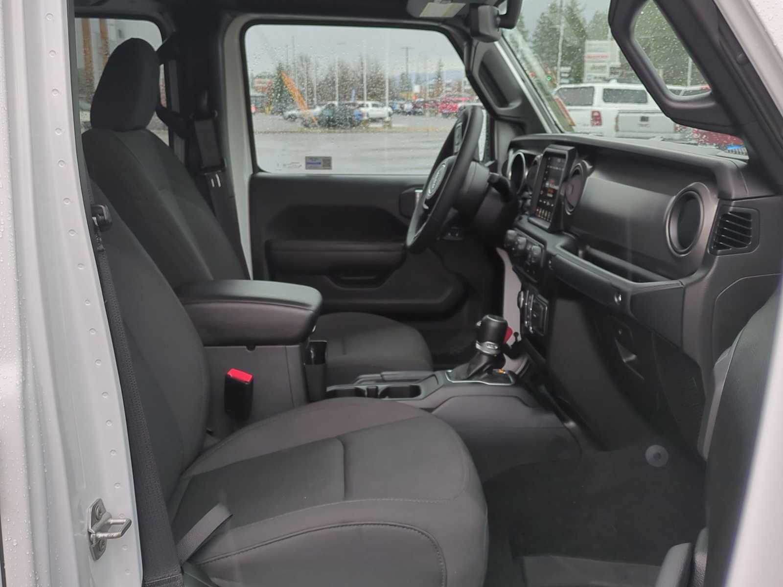 Thumbnail: 2023 Jeep Gladiator - 22