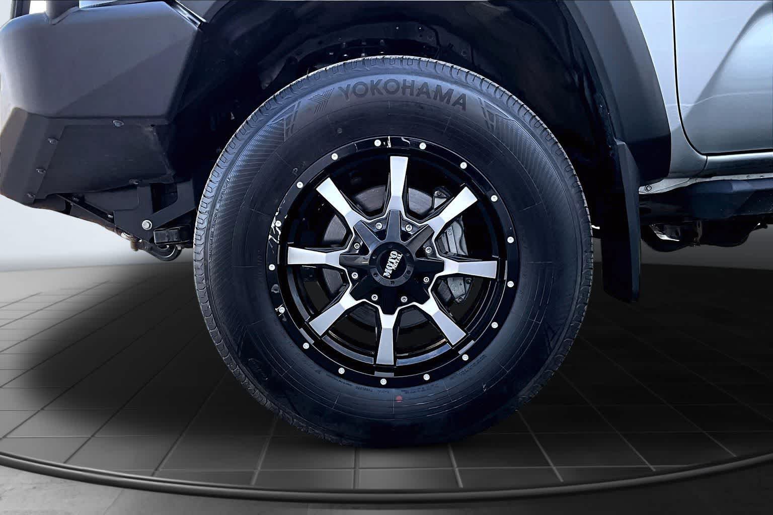 Thumbnail: 2023 Toyota Tacoma - 8