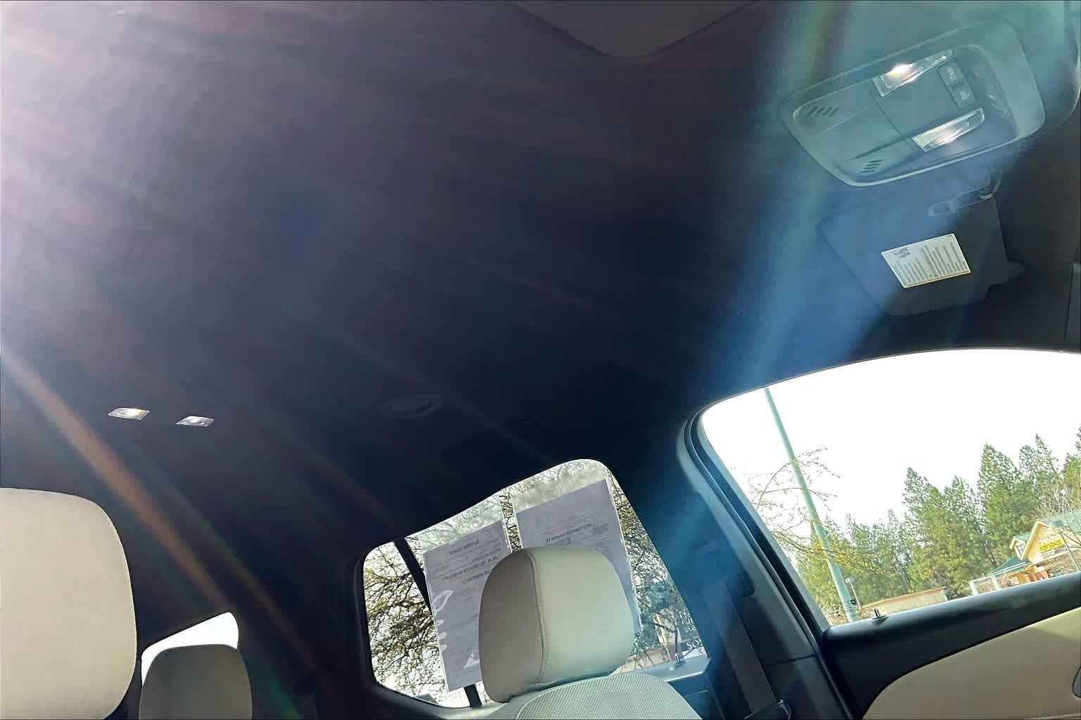 Thumbnail: 2022 Chevrolet Traverse - 30