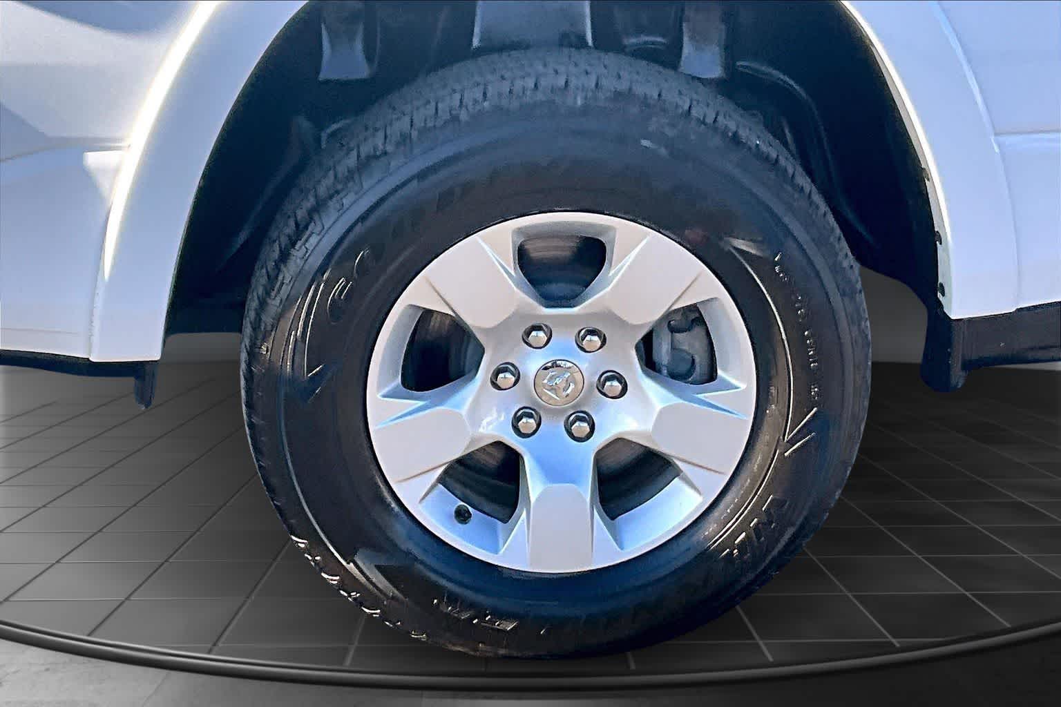 Thumbnail: 2025 RAM 1500 - 36