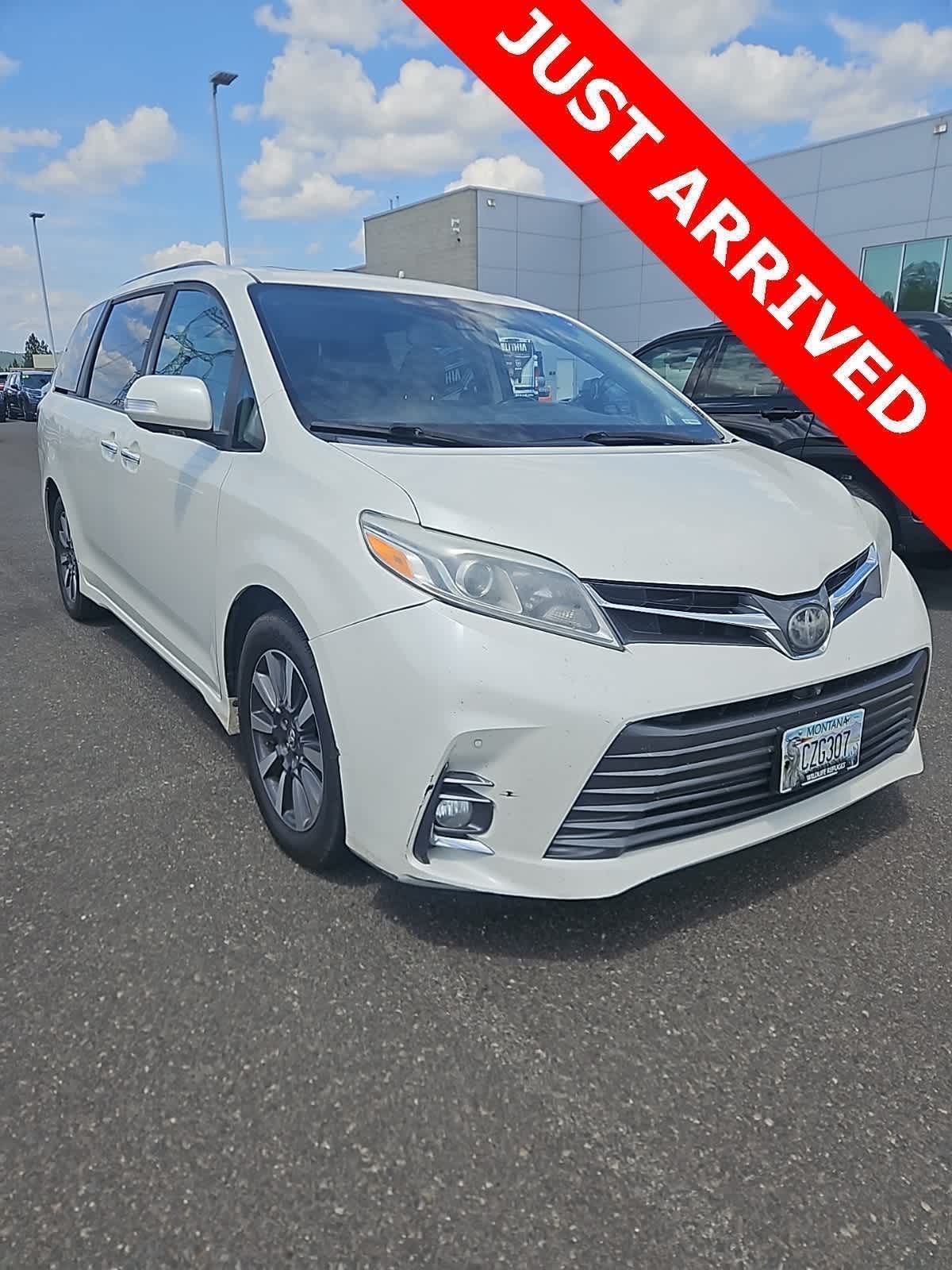 Used 2018 Toyota Sienna Limited with VIN 5TDYZ3DC3JS954738 for sale in Spokane, WA