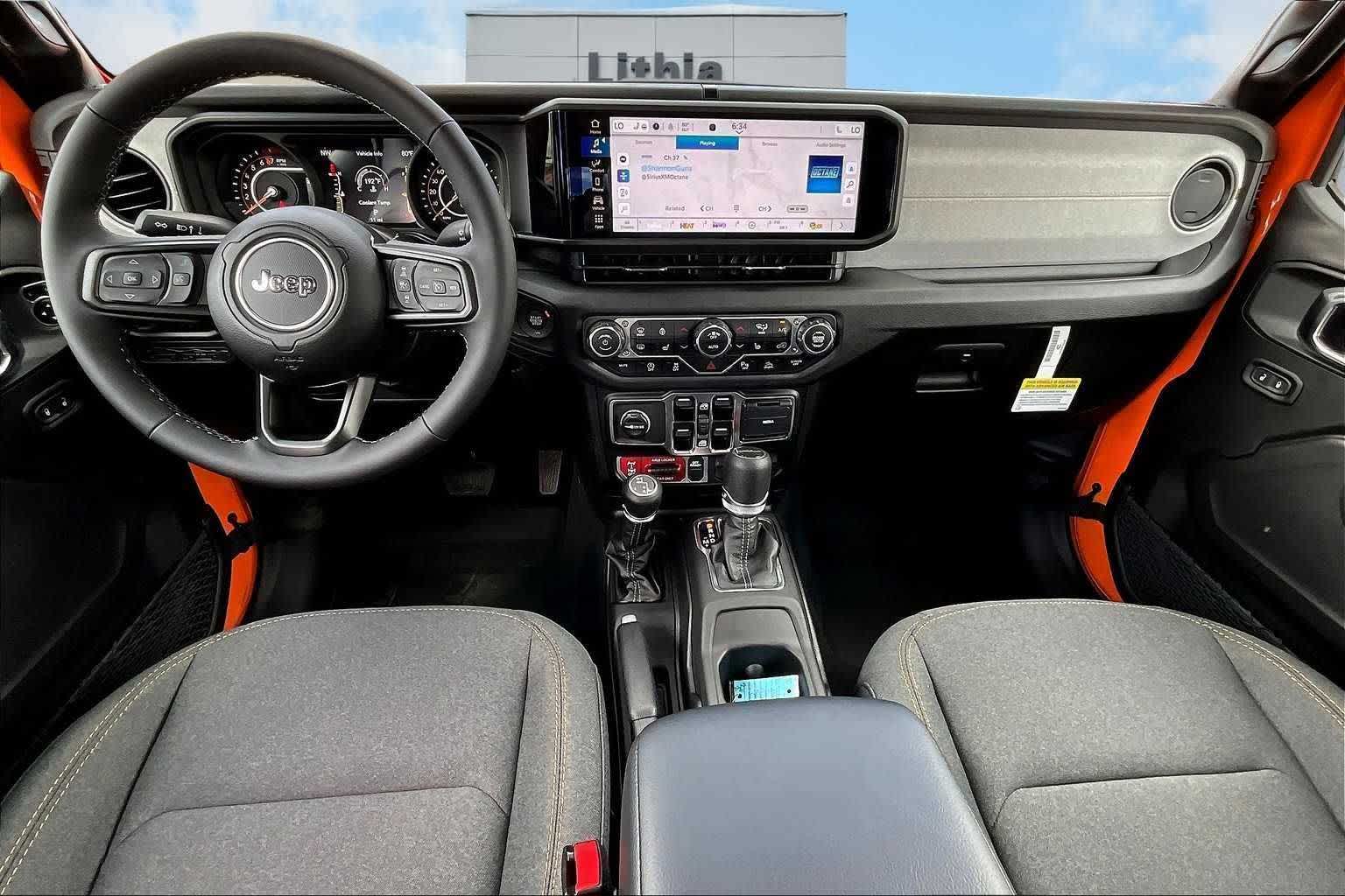 Thumbnail: 2025 Jeep Gladiator - 11