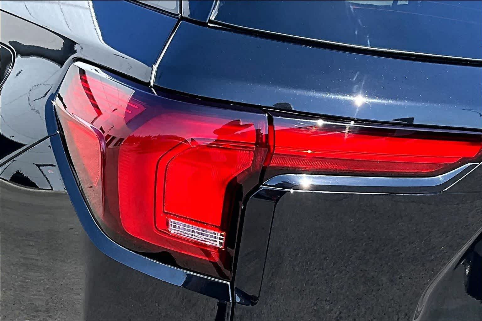 Thumbnail: 2025 GMC Terrain - 32