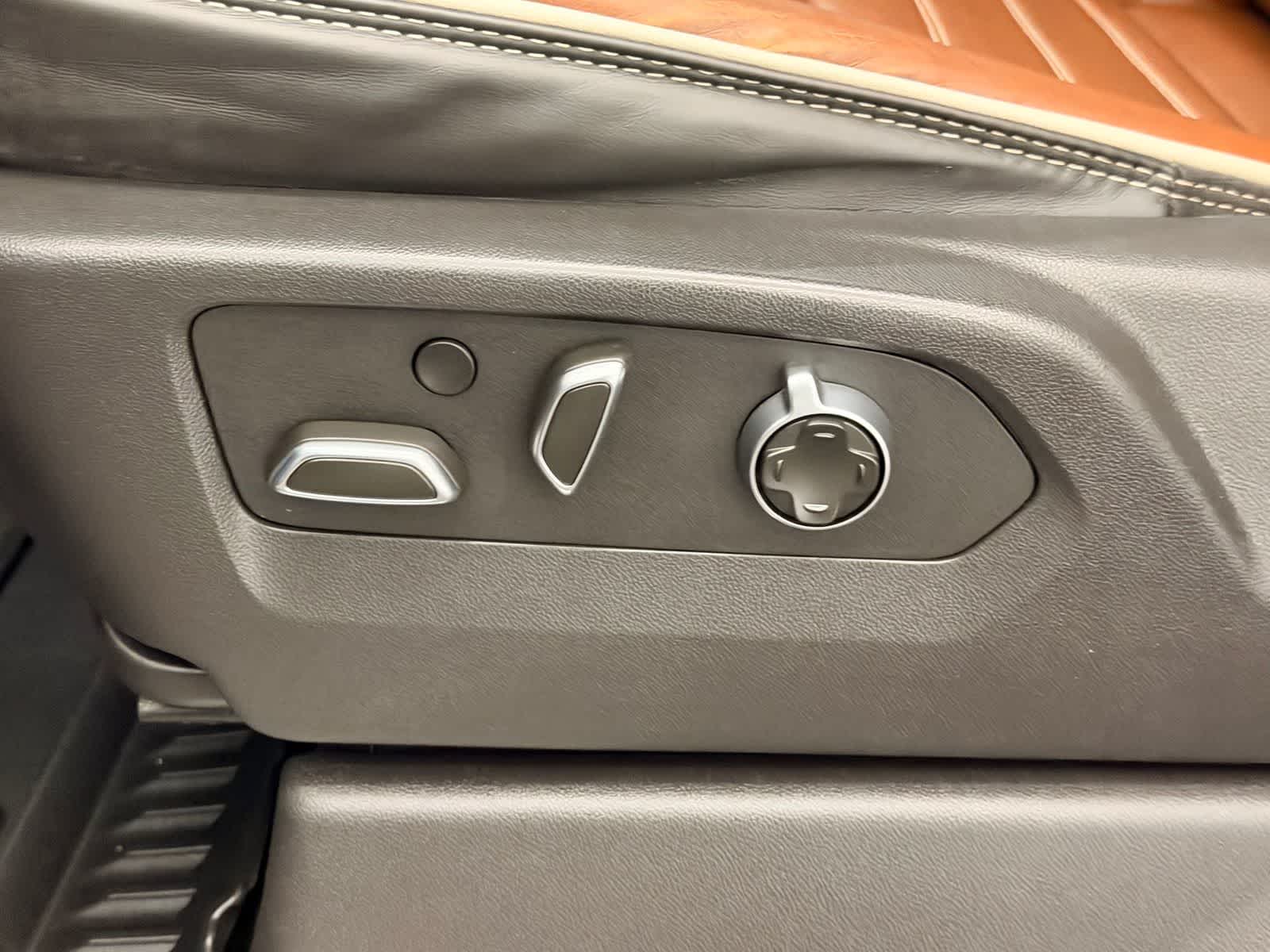 Thumbnail: 2024 GMC Sierra 1500 - 18