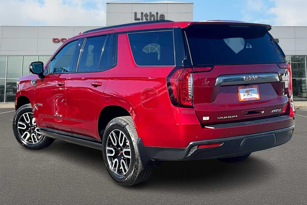 Used 2022 GMC Yukon AT4 SUV