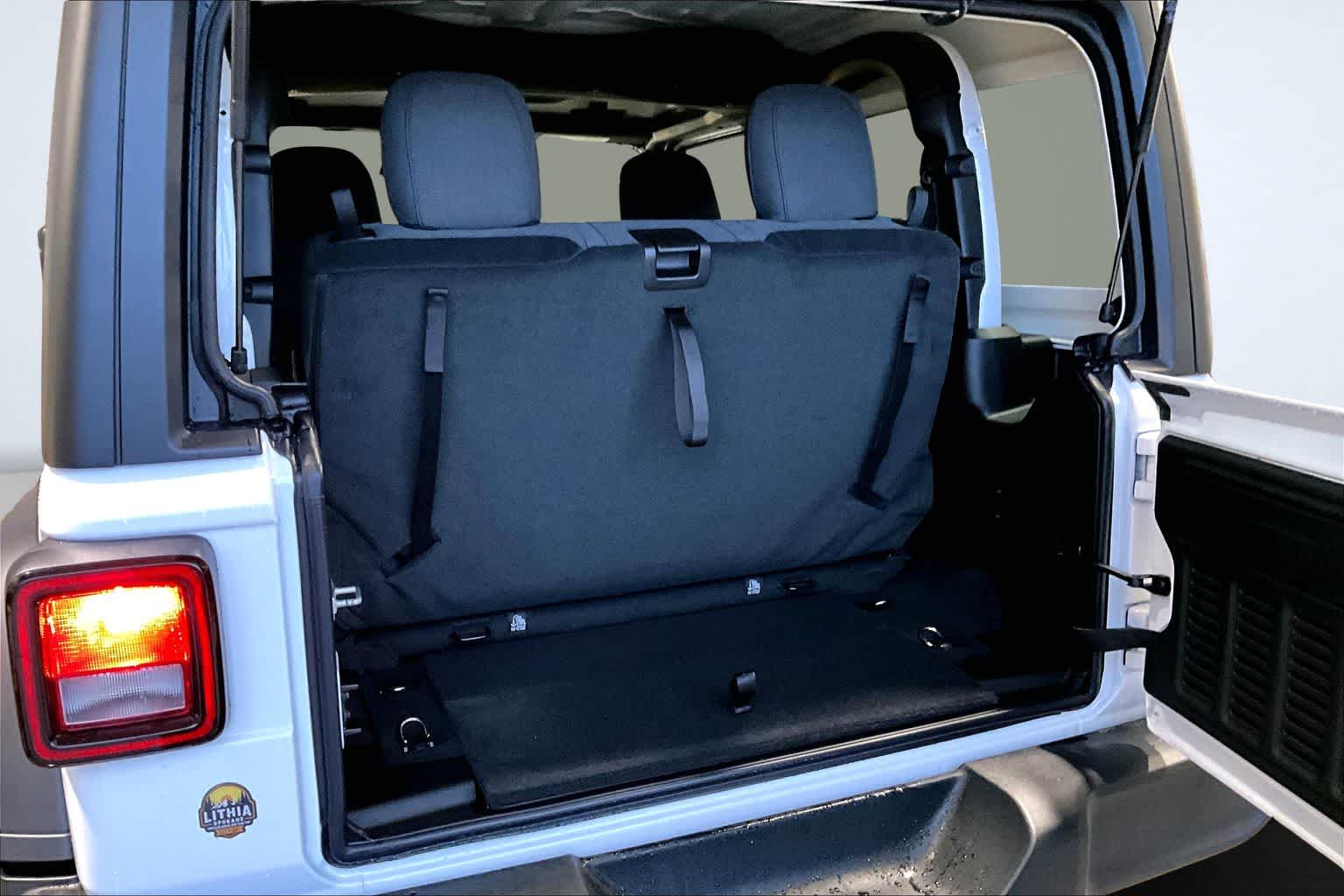 Thumbnail: 2026 Jeep Wrangler - 19