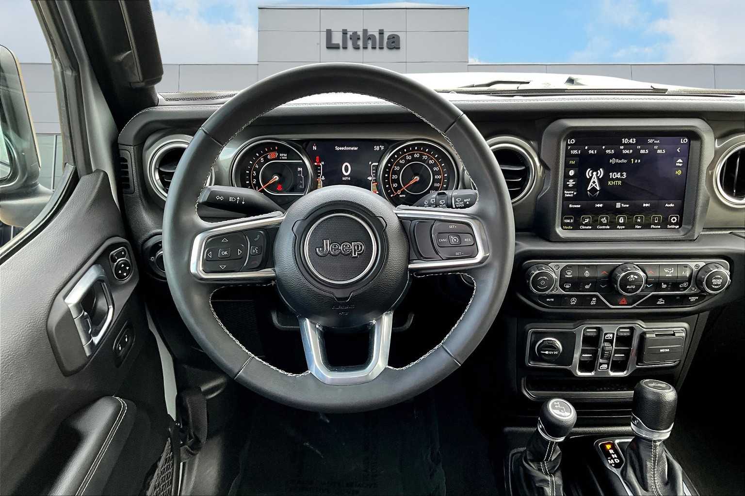 Thumbnail: 2023 Jeep Wrangler - 15