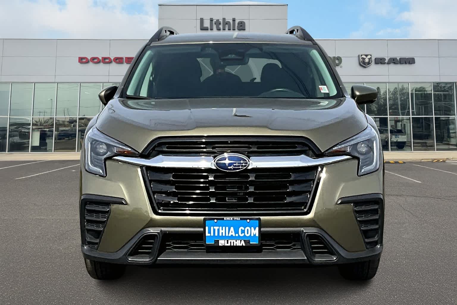 2024 Subaru Ascent Premium 5
