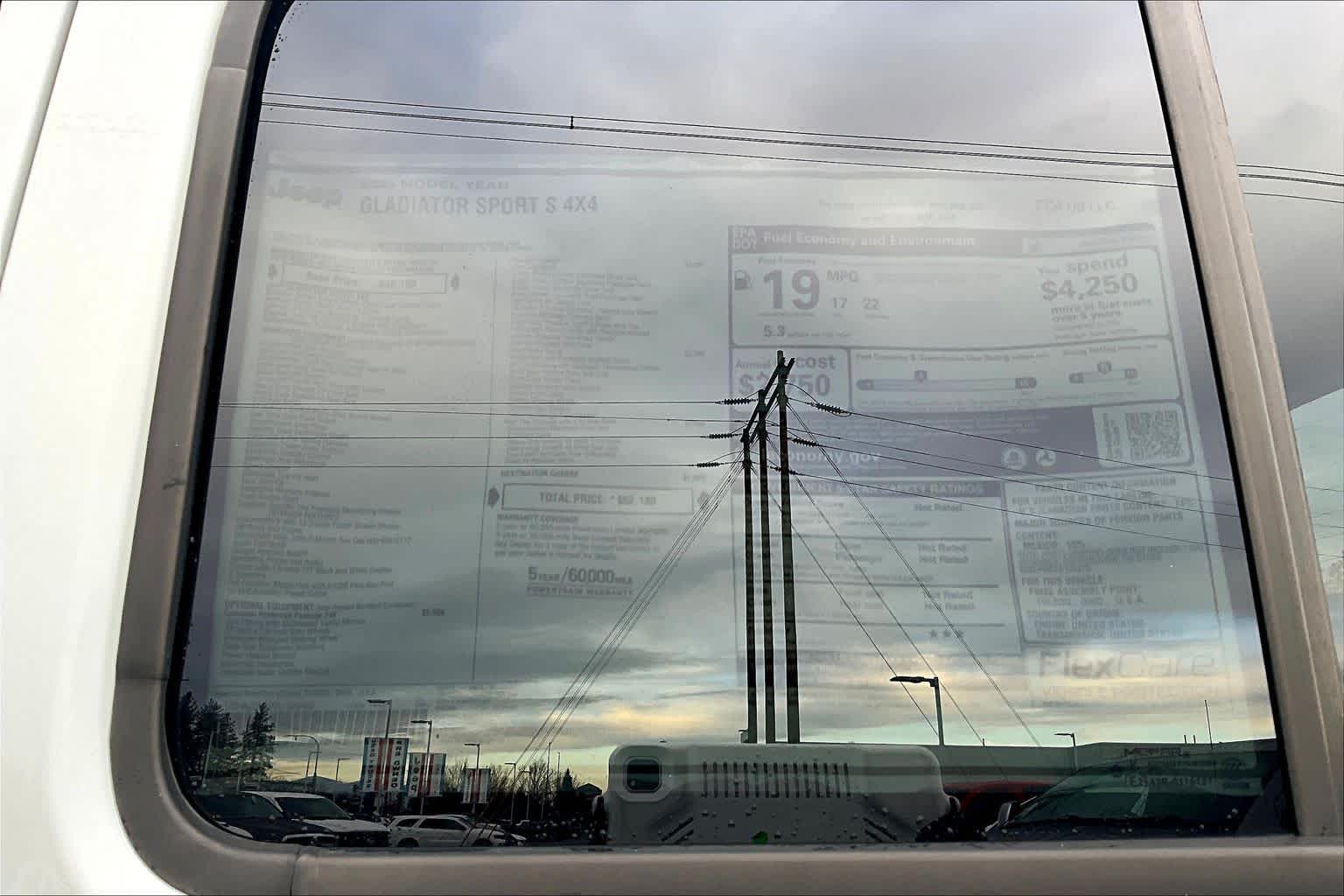 Thumbnail: 2025 Jeep Gladiator - 23