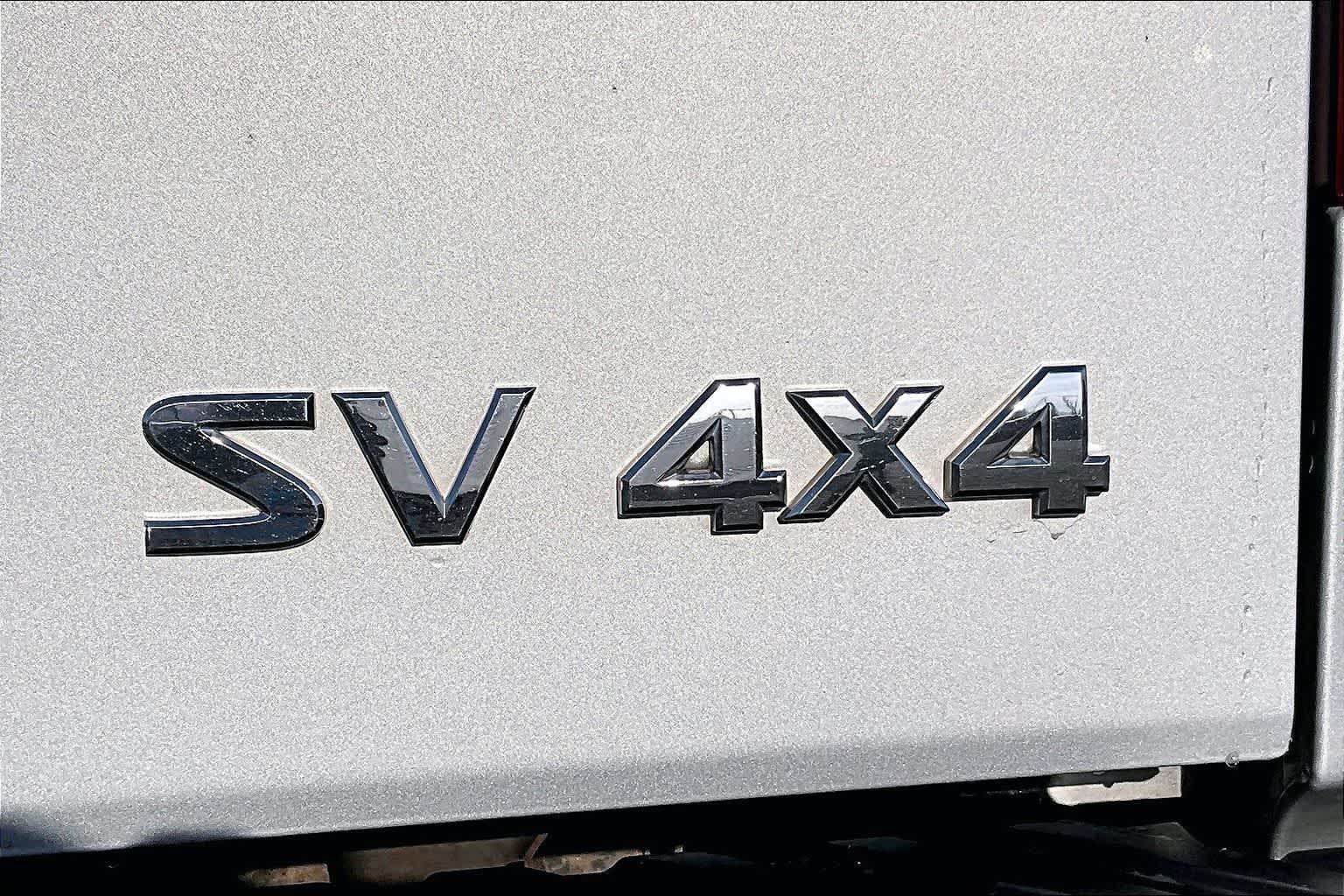 Thumbnail: 2012 Nissan Titan - 7