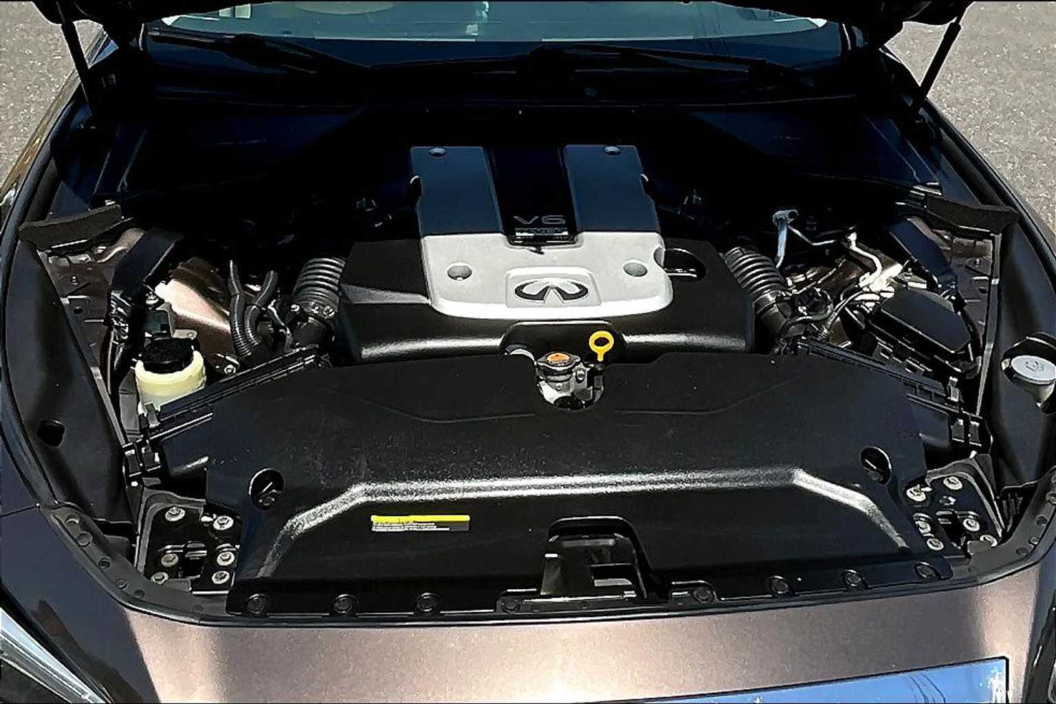 Thumbnail: 2015 INFINITI Q50 - 9